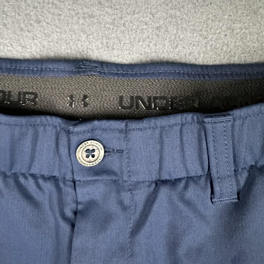 Under Armour Shorts Mens 32 Blue Solid Elastic Waist 9 Inseam Golf Casual Flat